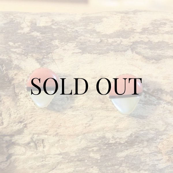 画像2: ズニ族：シェルのドロップタイプ ピアス (2)