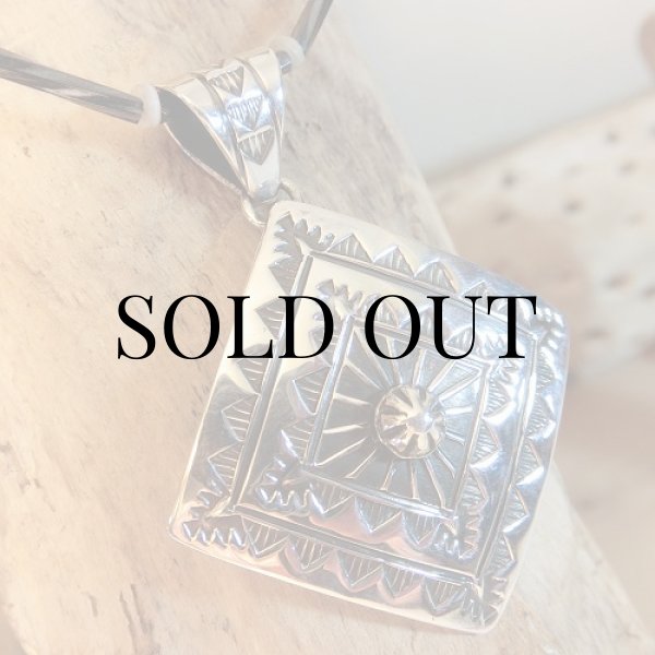 画像3: ナバホ族：スタンプワーク ペンダント トップ (3)