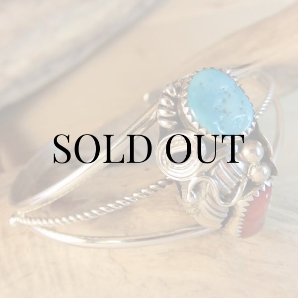 画像4: ナバホ族：ターコイズ&コーラル付き カフブレスレット (4)