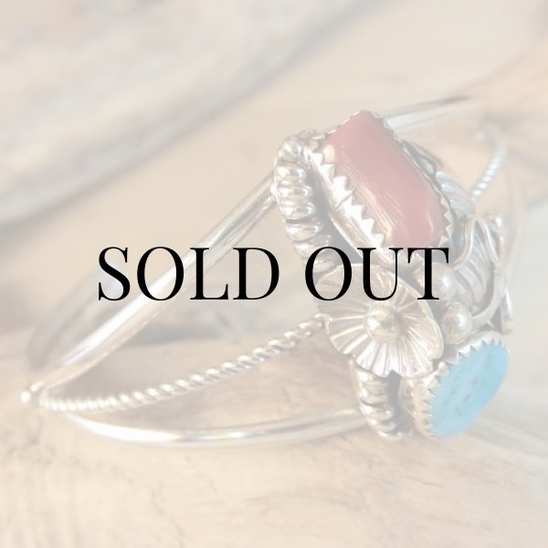 画像5: ナバホ族：ターコイズ&コーラル付き カフブレスレット (5)