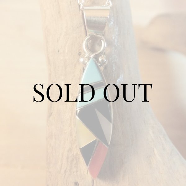 画像2: ズニ族：キャットアイ型 マルチインレイ ペンダント (2)