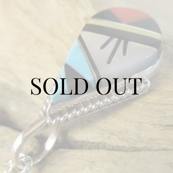 画像4: ズニ族：ティアドロップ型 マルチインレイ ペンダント (4)