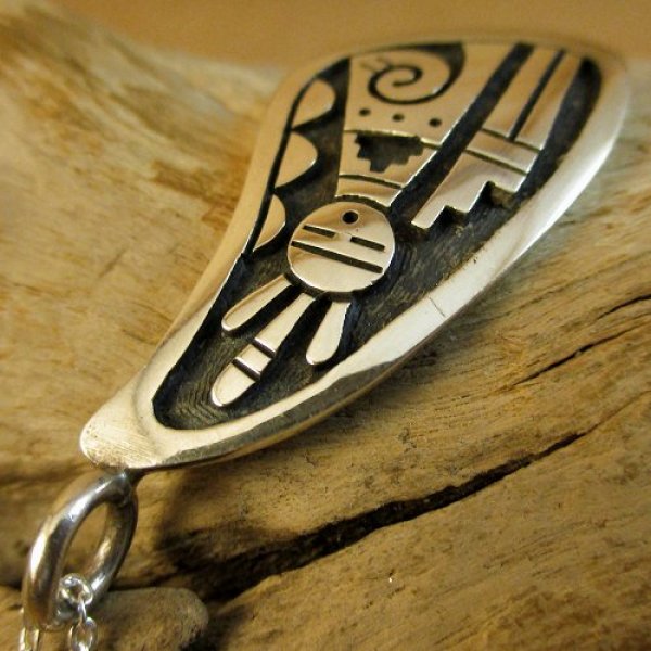 画像4: ホピ族：Sparky Masawytewa シャラコモチーフ ペンダント (4)