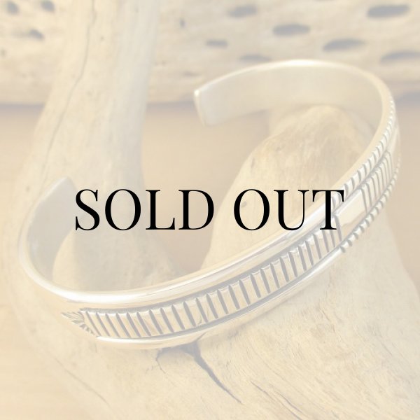 画像3: ナバホ族：Bruce Morgan スタンプワーク シルバー カフブレスレット (3)