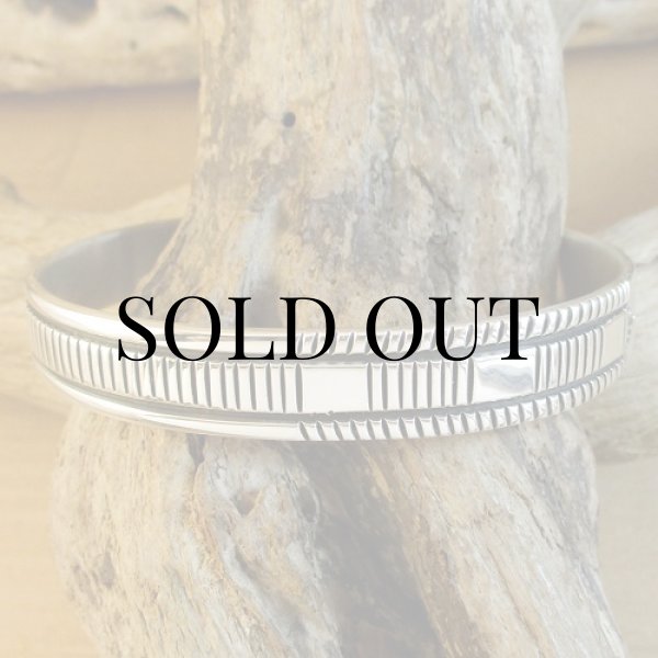 画像9: ナバホ族：Bruce Morgan スタンプワーク シルバー カフブレスレット (9)