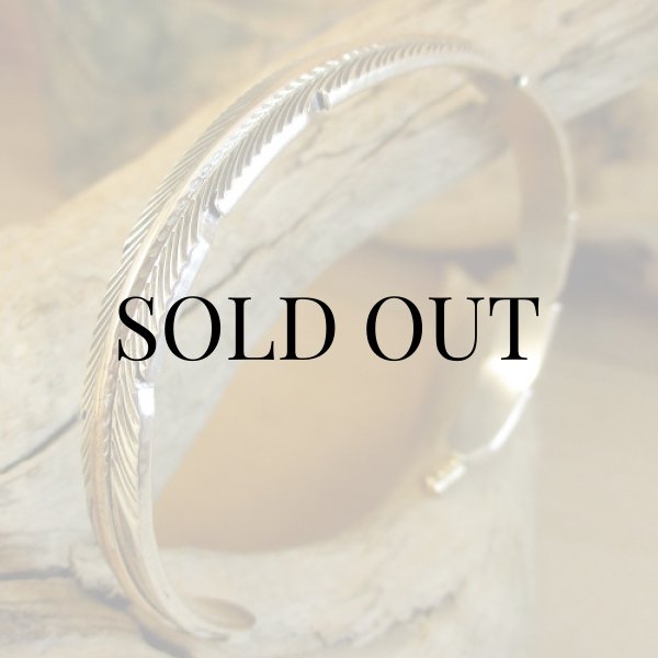 画像4: ナバホ族：Harvey Mace イーグルフェザー12KGF カフブレスレット (4)