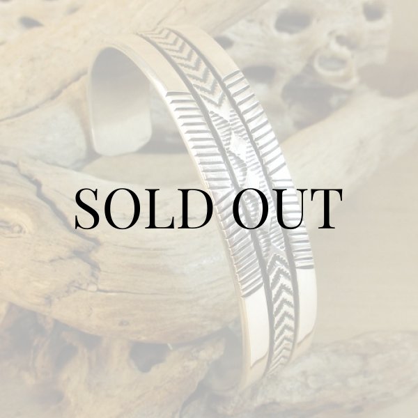 画像8: ナバホ族：Bruce Morgan スタンプワーク シルバー カフブレスレット (8)