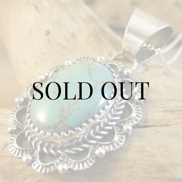 画像7: ナバホ族：John Delvin グリーンターコイズ ペンダント (7)