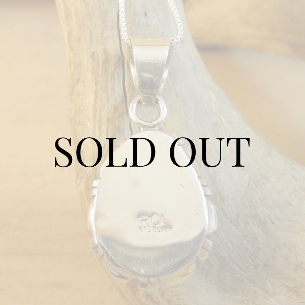 画像4: ナバホ族：Richard Curely キングマン ターコイズ ペンダント (4)