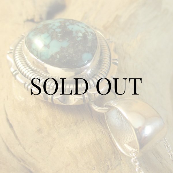 画像5: ナバホ族：Wilbert Benally キングマン ターコイズ ペンダント (5)