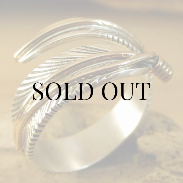 画像8: ナバホ族：Harvey Mace イーグルフェザー12KGF フリーサイズリング (8)