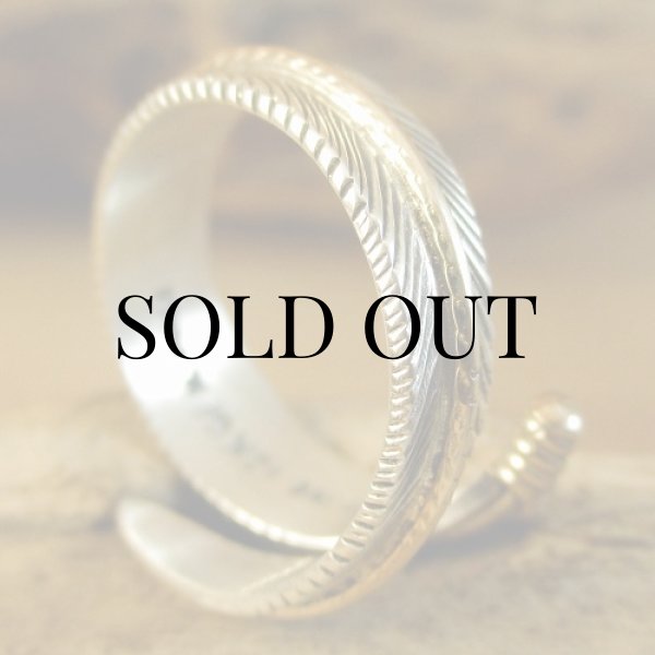 画像9: ナバホ族：Harvey Mace イーグルフェザー12KGF フリーサイズリング (9)