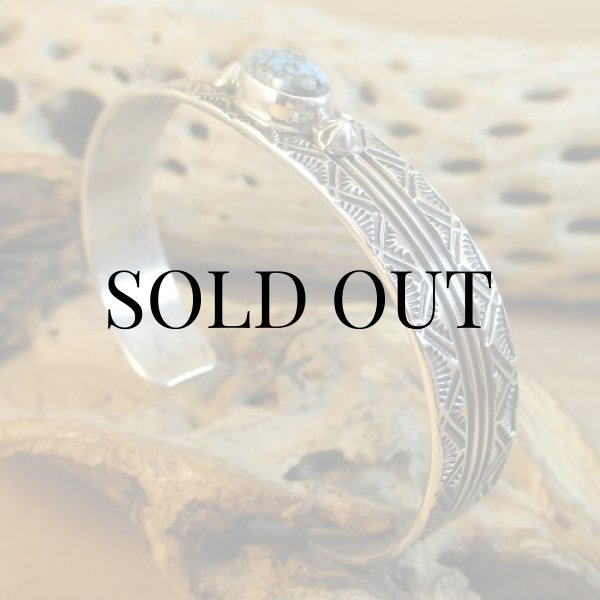 画像5: ナバホ族：Henry Mariano アパッチブルー ターコイズ カフブレスレット (5)