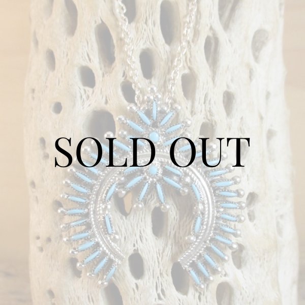 画像9: ズニ族：Lorna Mahkee ニードルポイント ナジャ ペンダントトップ (9)