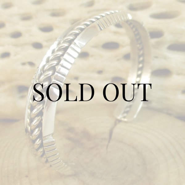 画像5: ナバホ族：Delbert Vandever ツイストタイプ カフブレスレット (5)