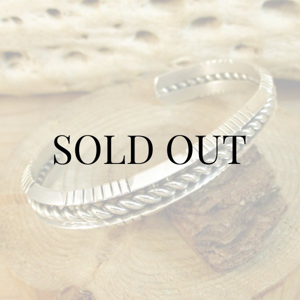 画像3: ナバホ族：Delbert Vandever ツイストタイプ カフブレスレット (3)