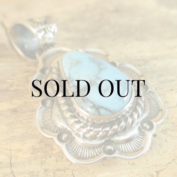 画像8: ナバホ族：Kevin Ramone Turquoise Mt. ペンダント トップ (8)