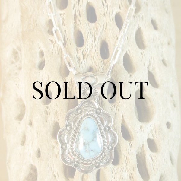 画像9: ナバホ族：Kevin Ramone Turquoise Mt. ペンダント トップ (9)