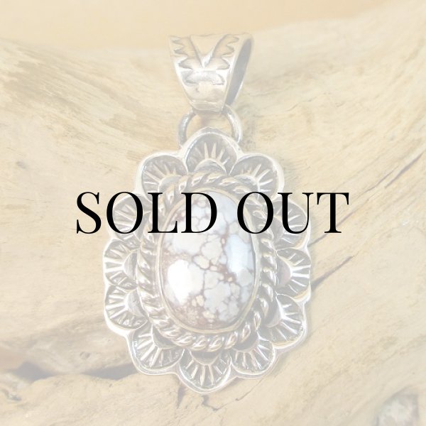 画像2: ナバホ族：Kevin Ramone GoldenHill Turquoise ペンダント トップ (2)