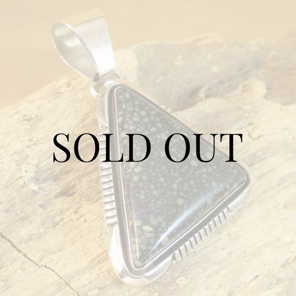 画像3: ナバホ族：Lonnie Willie New Lunder ペンダント トップ (3)