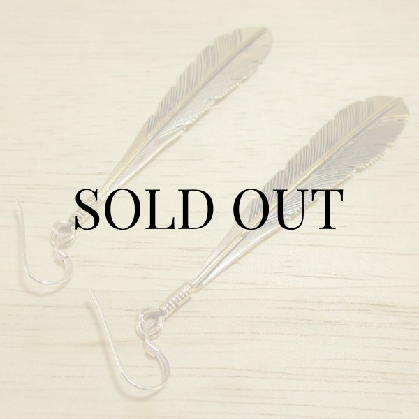 画像5: ナバホ族：Harvey Mace イーグルフェザー12KGF ピアス (5)