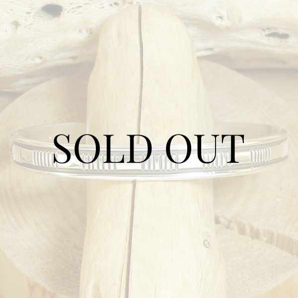 画像6: ナバホ族：Bruce Morgan チゼルワーク シルバー カフブレスレット (6)