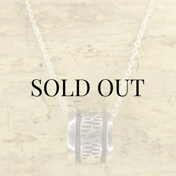 画像2: ナバホ族:Bruce Morgan バレルタイプ ペンダントトップ (2)