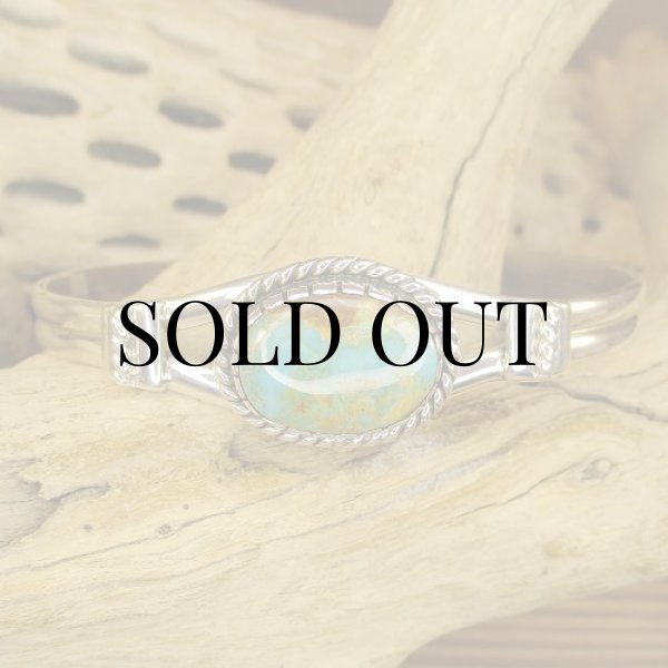 画像9: ナバホ族：Delbert Vandever ロイストンターコイズ カフブレスレット (9)