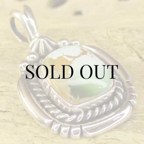 画像8: ナバホ族:Harvey Mace ロイストンターコイズ ペンダントトップ (8)