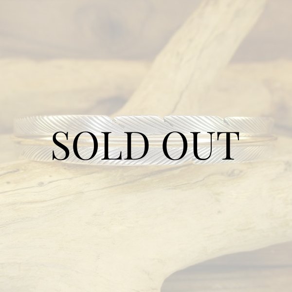 画像7: ナバホ族：Harvey Mace イーグルフェザー12KGF カフブレスレット (7)