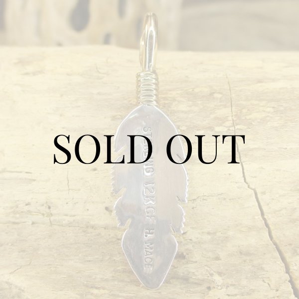 画像4: ナバホ族：Harvey Mace イーグルフェザー12KGF ペンダントトップSS (4)