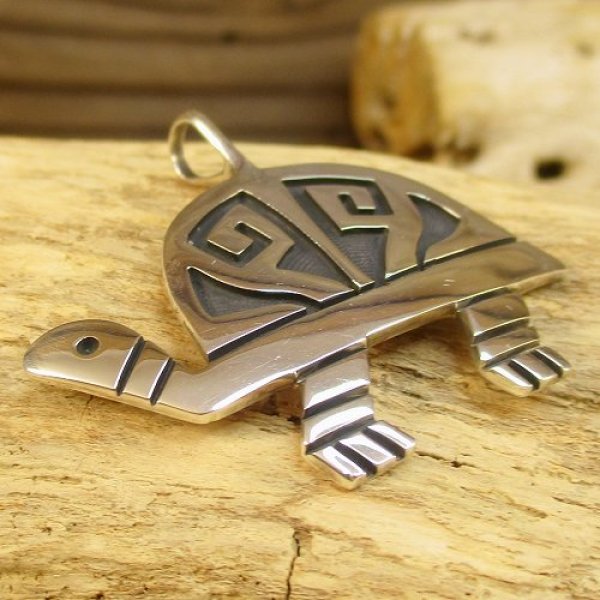 画像8: ホピ族：Griselda Saufkie タートルモチーフ ペンダントトップ (8)