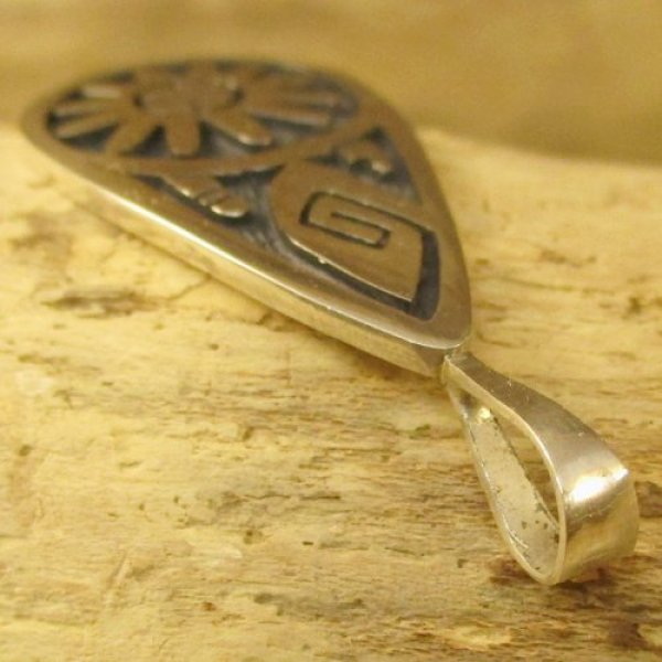 画像6: ホピ族:Willis Humeyestewa サンフェイスモチーフ ペンダント トップ (6)