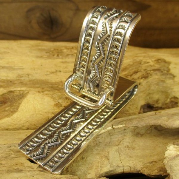 画像3: ナバホ族：Sunshine Reeves スタンプワーク マネークリップ (3)