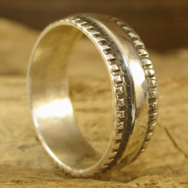 画像6: ナバホ族：Bruce Morgan 1/4" シルバー チゼル リング  (6)