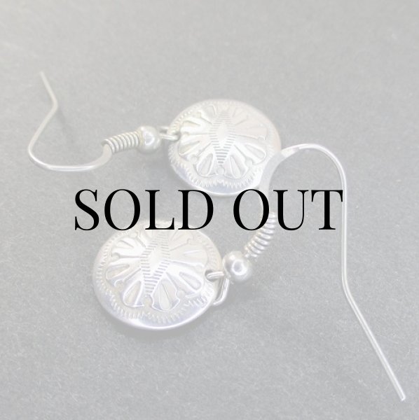 画像4: ナバホ族：シルバーコンチョ ピアス (4)