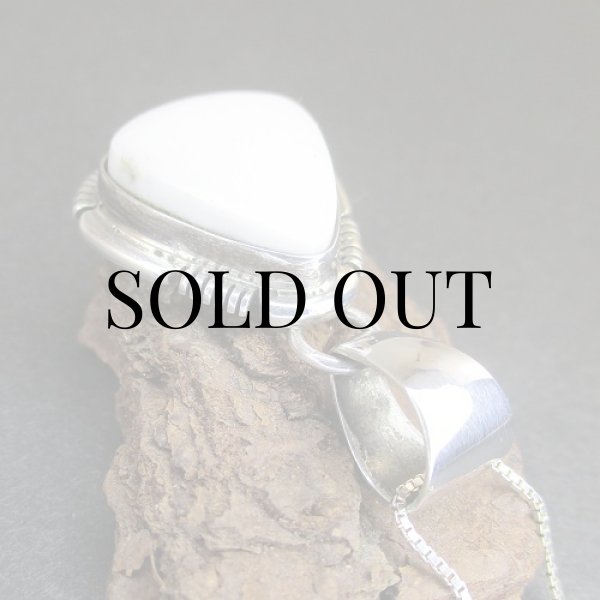 画像6: ナバホ族：Donovan Skeets ホワイトターコイズ ペンダント (6)