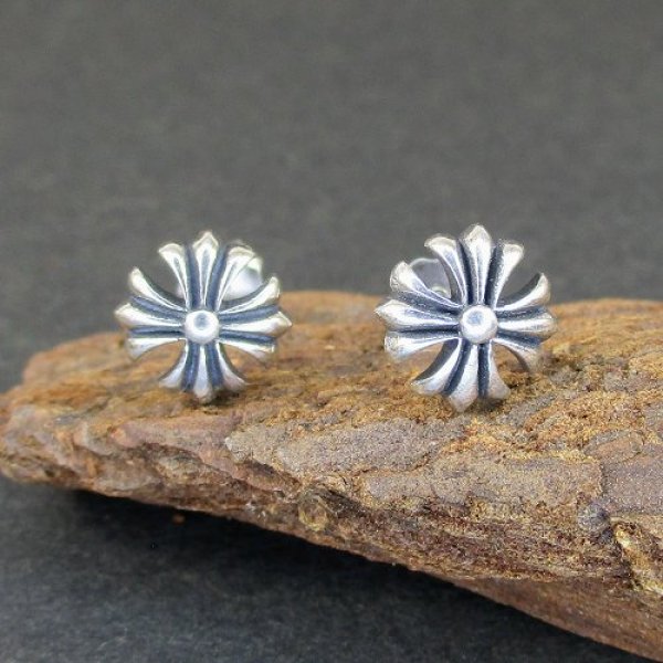 画像2: スターリングシルバー クロス ピアス (2)