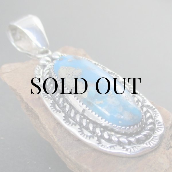 画像8: ナバホ族：キングマン ターコイズ ペンダント (8)