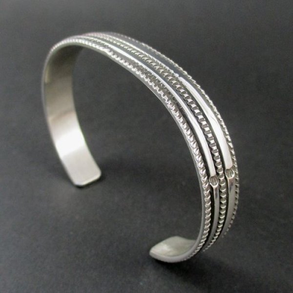 画像6: ナバホ族：Bruce Morgan チゼルワーク シルバー カフブレスレット (6)