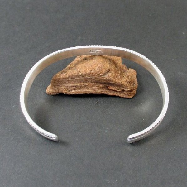 画像4: ナバホ族：Bruce Morgan チゼルワーク シルバー カフブレスレット (4)