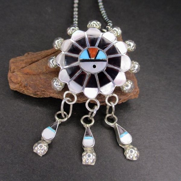 画像2: ズニ族：Abel Soseeahインレイ サンフェイス デザイン ペンダントトップ (2)